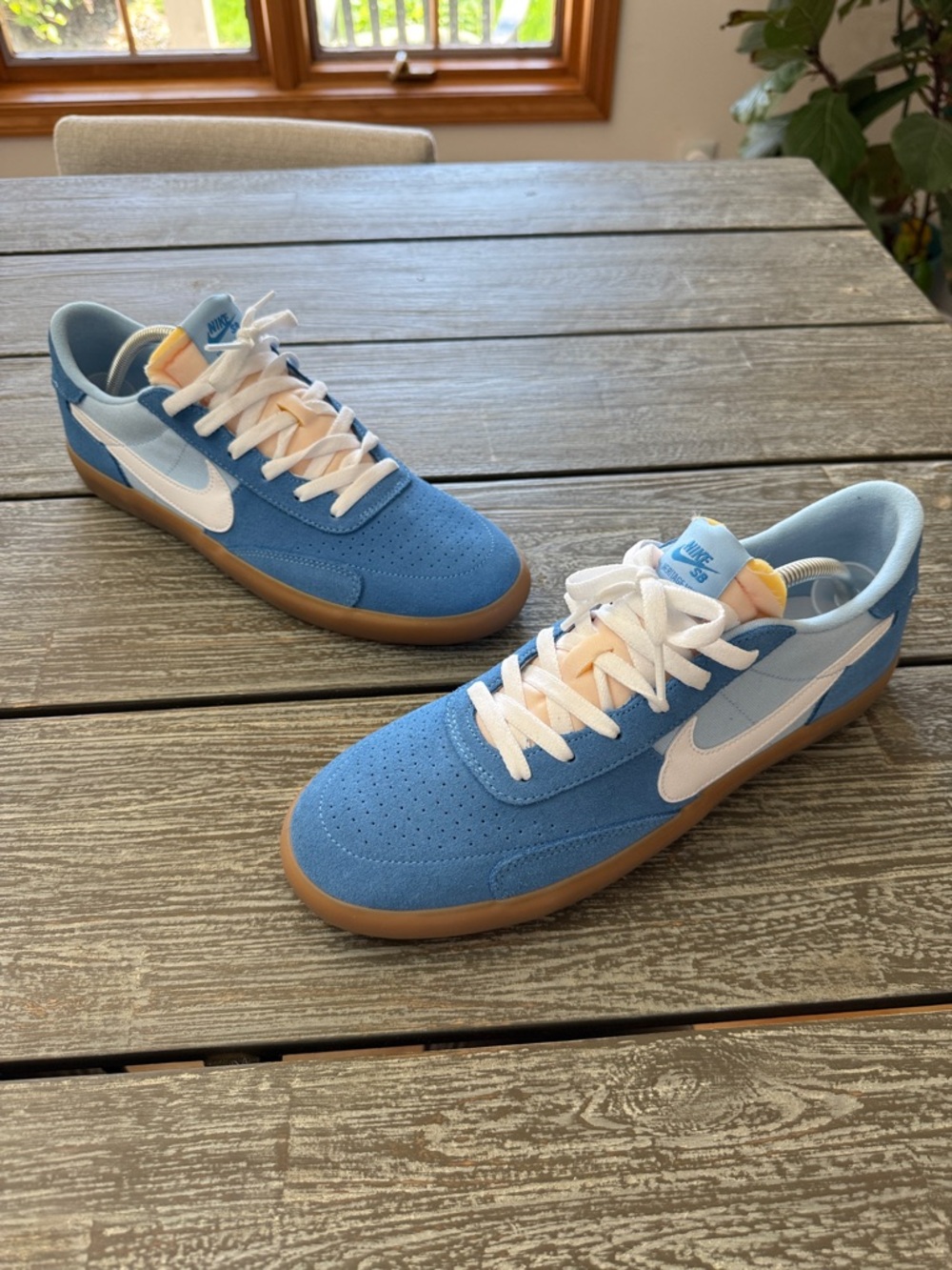 Nike SB Heritage Vulc sneakers in the "Coast Psychic Blue" mens size 11